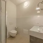 Apartman Cisano Residenza D'epoca *