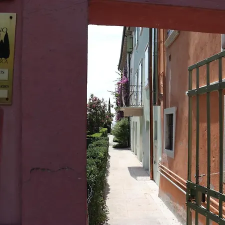 Cisano Residenza D'epoca Apartment