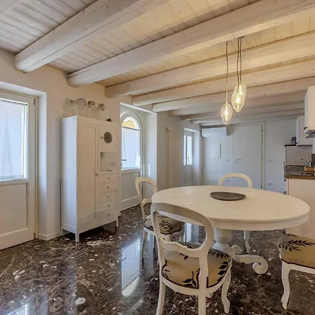 Cisano Residenza D'epoca باردولينو
