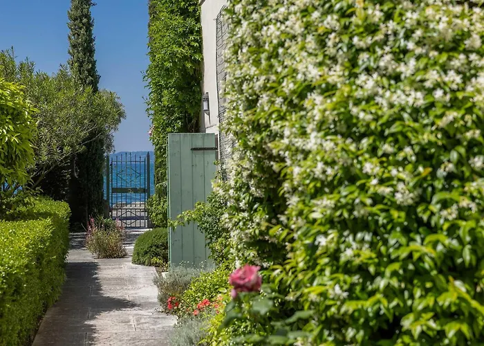 Cisano Residenza D'epoca Apartamento *