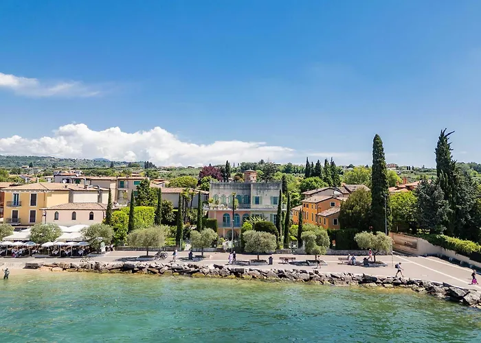 Apartamento Cisano Residenza D'epoca