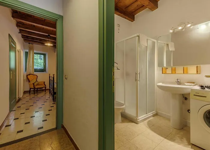 Apartamento Cisano Residenza D'epoca